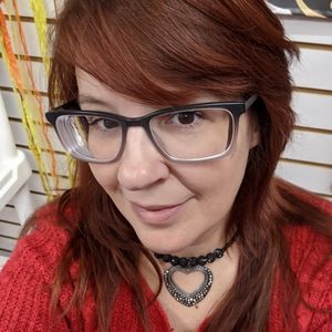 Meet your Posher, Gwen